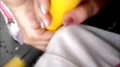 Pus ketat miyabi japanese sex diisi dengan sosis untuk membatasi