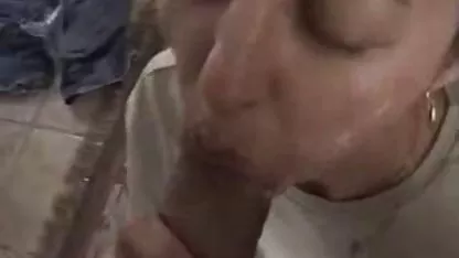 Remaja rambut coklat Cassidy Klein mengambil porn jepang 3gp titit besar